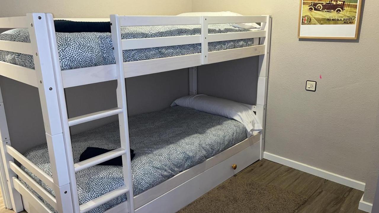 Apartamento D'Ousseau Jaca Exteriör bild